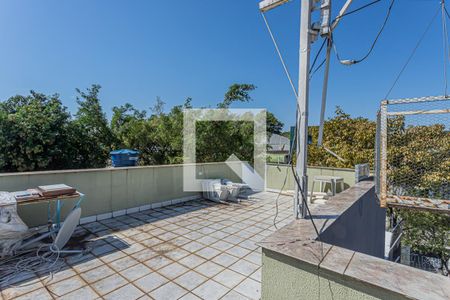 Casa à venda com 223m², 3 quartos e 4 vagasTerraço