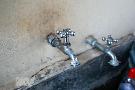 Casa para alugar com 200m², 2 quartos e 3 vagas Casa para alugar com 200m², 2 quartos e 3 vagasÁrea de serviço