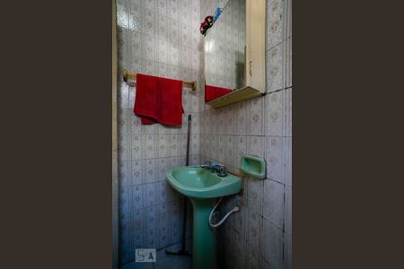 Casa para alugar com 200m², 2 quartos e 3 vagas Casa para alugar com 200m², 2 quartos e 3 vagasBanheiro