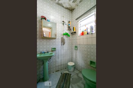 Casa para alugar com 200m², 2 quartos e 3 vagas Casa para alugar com 200m², 2 quartos e 3 vagasBanheiro