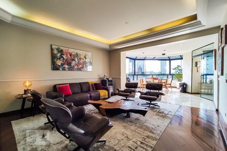 Sala de apartamento para alugar com 3 quartos, 232m² em Vila Suzana, São Paulo