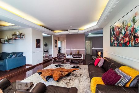 Sala de apartamento para alugar com 3 quartos, 232m² em Vila Suzana, São Paulo