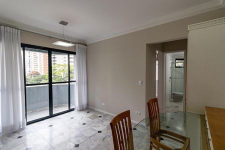 Sala de apartamento para alugar com 1 quarto, 48m² em Indianópolis, São Paulo