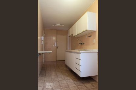 Apartamento à venda com 80m², 2 quartos e 1 vagaCozinha