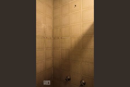 Apartamento à venda com 80m², 2 quartos e 1 vagaBanheiro Social