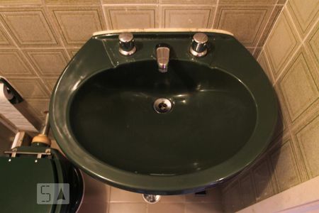 Apartamento à venda com 80m², 2 quartos e 1 vagaBanheiro Social