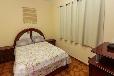 Casa à venda com 304m², 3 quartos e 3 vagasQuarto 02