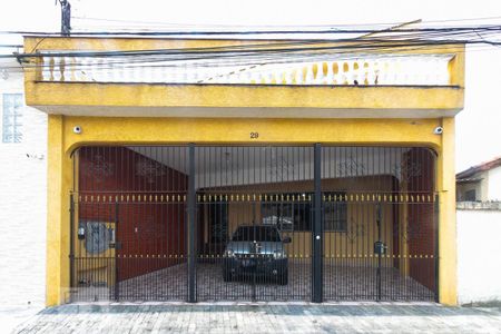 Casa à venda com 304m², 3 quartos e 3 vagasFachada