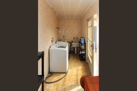 Casa à venda com 304m², 3 quartos e 3 vagasÁrea de Serviço