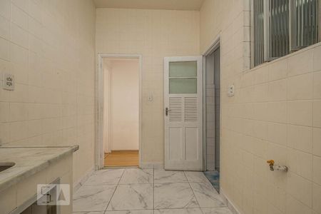 Apartamento para alugar com 105m², 3 quartos e sem vagaCozinha
