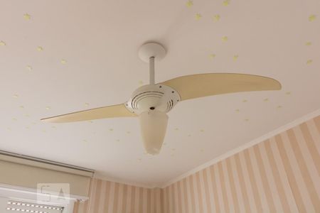 Apartamento à venda com 78m², 2 quartos e 1 vagaQuarto 2