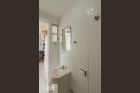 Apartamento à venda com 78m², 2 quartos e 1 vagaBanheiro de Serviço