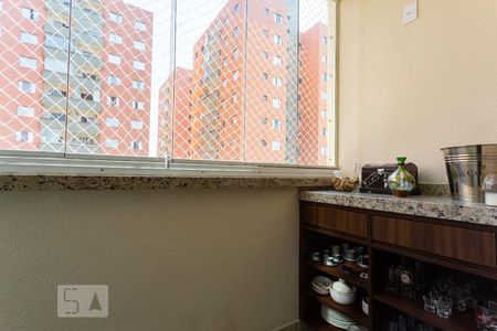 Varanda de apartamento à venda com 3 quartos, 72m² em Piratininga, Osasco