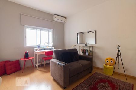 Casa à venda com 247m², 3 quartos e 5 vagasQuarto 2