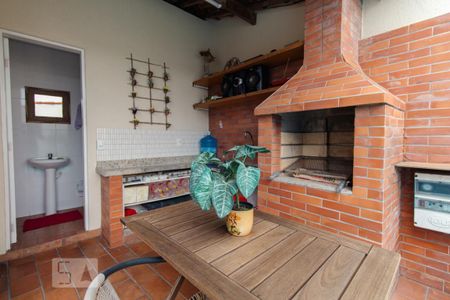 Casa à venda com 247m², 3 quartos e 5 vagasChurrasqueira