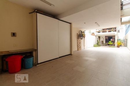 Casa à venda com 247m², 3 quartos e 5 vagasGaragem