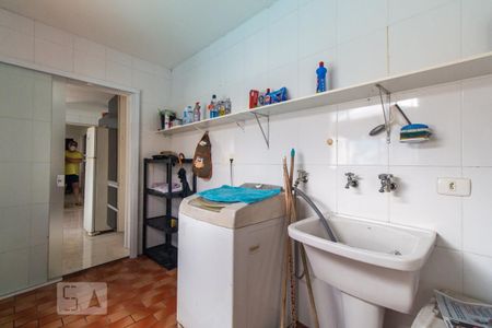 Casa à venda com 247m², 3 quartos e 5 vagasÁrea de serviço