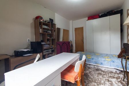 Casa à venda com 247m², 3 quartos e 5 vagasQuarto 3