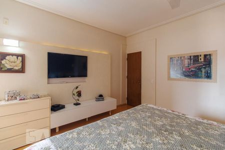 Casa à venda com 247m², 3 quartos e 5 vagasQuarto 1