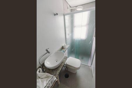 Banheiro de apartamento para alugar com 1 quarto, 32m² em Barra Funda, São Paulo