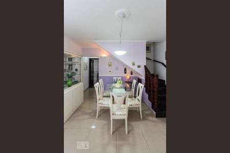 Sala de Jantar de casa à venda com 3 quartos, 250m² em Jardim Independência, São Paulo