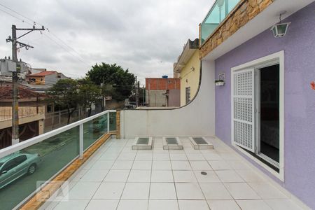 Casa à venda com 250m², 3 quartos e 2 vagas Casa à venda com 250m², 3 quartos e 2 vagasÁrea de Serviço