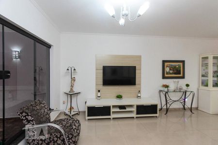 Sala de casa à venda com 3 quartos, 250m² em Jardim Independência, São Paulo
