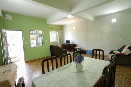 Casa à venda com 3 quartos, 250m² em Vila Buenos Aires, São Paulo