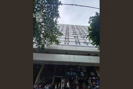 Studio à venda com 58m², 1 quarto e sem vaga Studio à venda com 58m², 1 quarto e sem vagaFachada