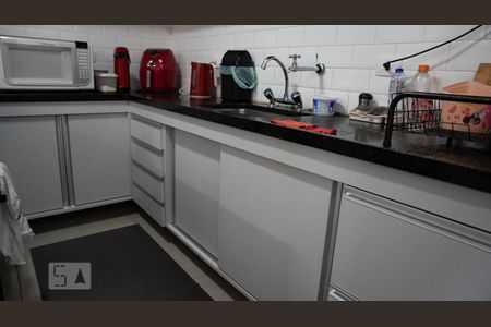 Casa à venda com 280m², 3 quartos e 6 vagasCozinha