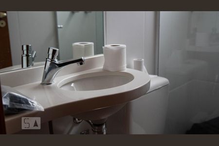 Casa à venda com 280m², 3 quartos e 6 vagasBanheiro 3