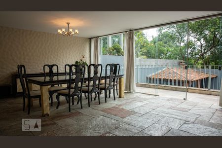 Sala de casa à venda com 3 quartos, 280m² em Alto da Lapa, São Paulo