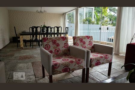 Sala de casa à venda com 3 quartos, 280m² em Alto da Lapa, São Paulo