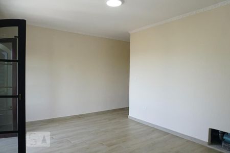 Casa para alugar com 210m², 3 quartos e 4 vagasSuíte 1