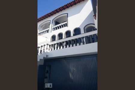 Casa para alugar com 210m², 3 quartos e 4 vagasFrente da Casa