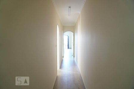 Casa para alugar com 210m², 3 quartos e 4 vagasCorredor das Suítes