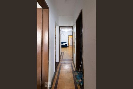 Apartamento para alugar com 93m², 4 quartos e sem vagaCorredor