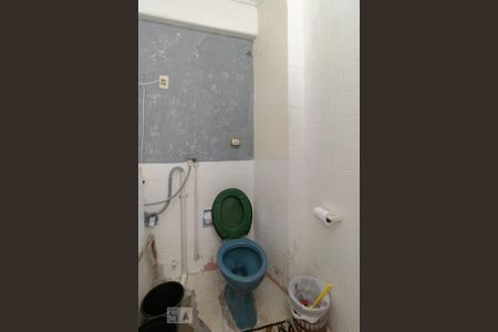 Apartamento para alugar com 93m², 4 quartos e sem vagaBanheiro