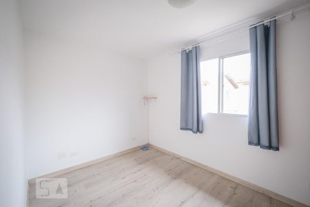 Quarto 1 de casa de condomínio para alugar com 3 quartos, 75m² em Capão Raso, Curitiba