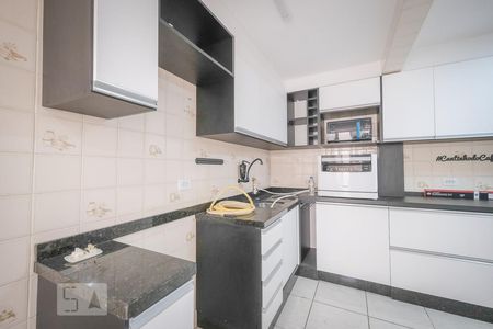 Casa de condomínio para alugar com 75m², 3 quartos e 1 vagaCozinha - Armários