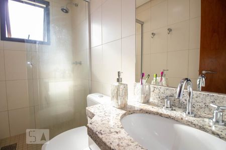 Apartamento à venda com 66m², 2 quartos e 1 vagaBanheiro da Suíte