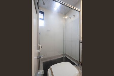 Apartamento para alugar com 42m², 1 quarto e sem vaga Apartamento para alugar com 42m², 1 quarto e sem vagaBanheiro da suíte