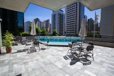 Apartamento para alugar com 42m², 1 quarto e sem vagaÁrea comum - Piscina