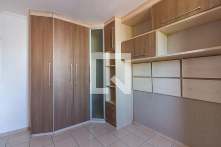 Quarto 2 de apartamento para alugar com 2 quartos, 58m² em Cidade das Flores, Osasco