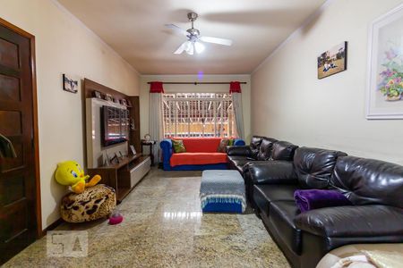 Sala de casa à venda com 5 quartos, 155m² em Cipava, Osasco
