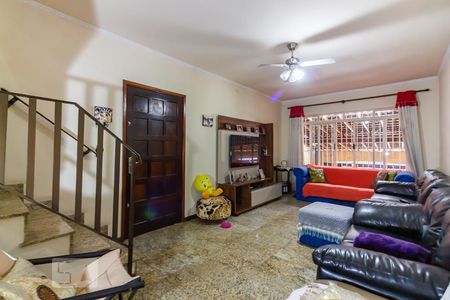 Sala de casa à venda com 5 quartos, 155m² em Cipava, Osasco