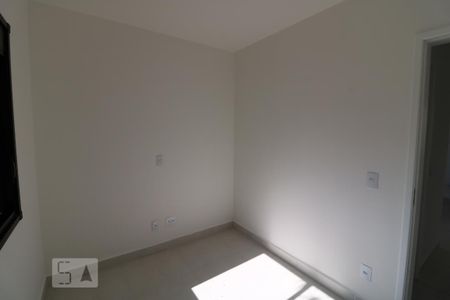 Quarto 2 de apartamento para alugar com 2 quartos, 37m² em Vila Bela, São Paulo