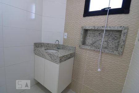 Banheiro de apartamento para alugar com 2 quartos, 37m² em Vila Bela, São Paulo