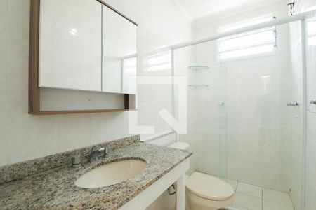 Casa de condomínio à venda com 105m², 2 quartos e 2 vagasBanheiro da Suíte