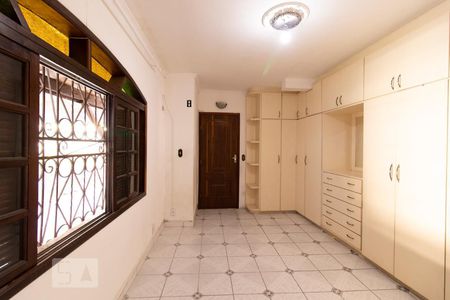 Quarto 1 de casa para alugar com 4 quartos, 420m² em Vila Roque, São Paulo